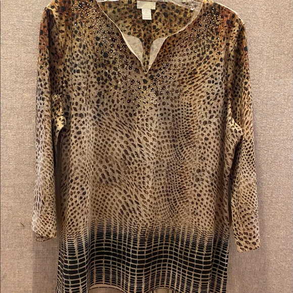 Chico’s Tops - Women’s Chico’s Leopard Print Knit Shirt